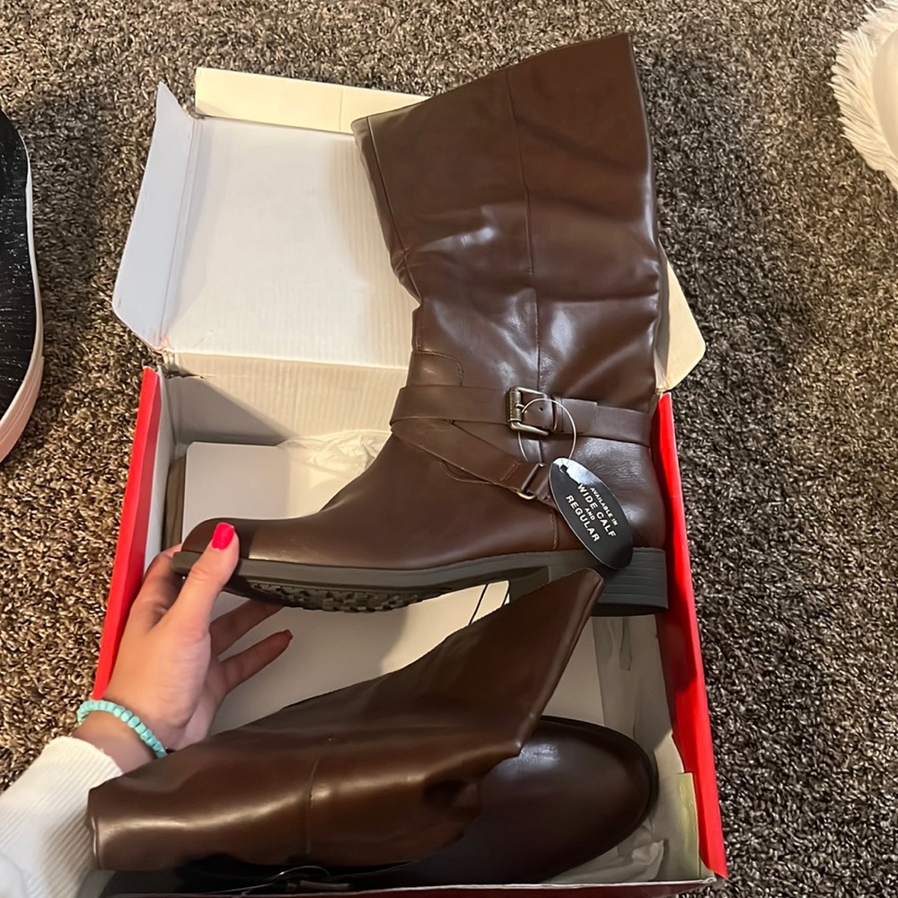 Style and Co boots